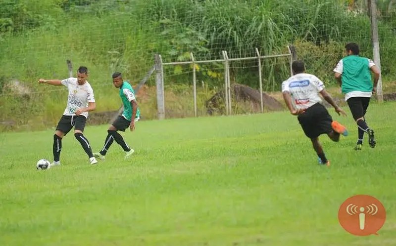 Mauro Ovelha dá a primeira cara ao time titular