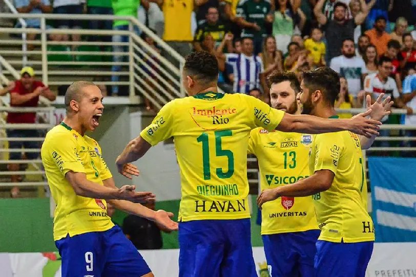 Brasil vence a República Tcheca e conquista o décimo título do Grand Prix