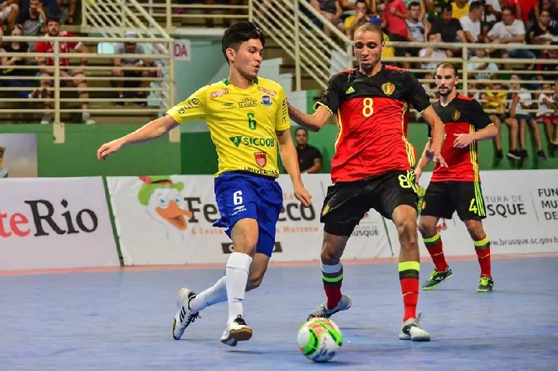 Brasil supera Bélgica e se aproxima de final do Grand Prix