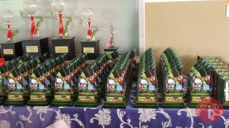 Homenagens marcam festa de encerramento