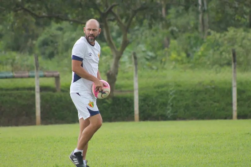Picoli não é mais treinador do Brusque