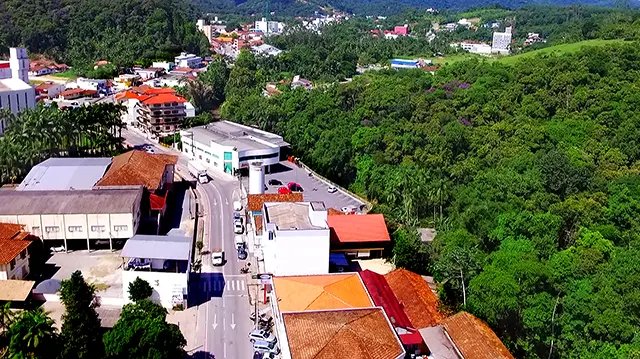 Encerra entrega de carn&ecirc;s do IPTU em Guabiruba