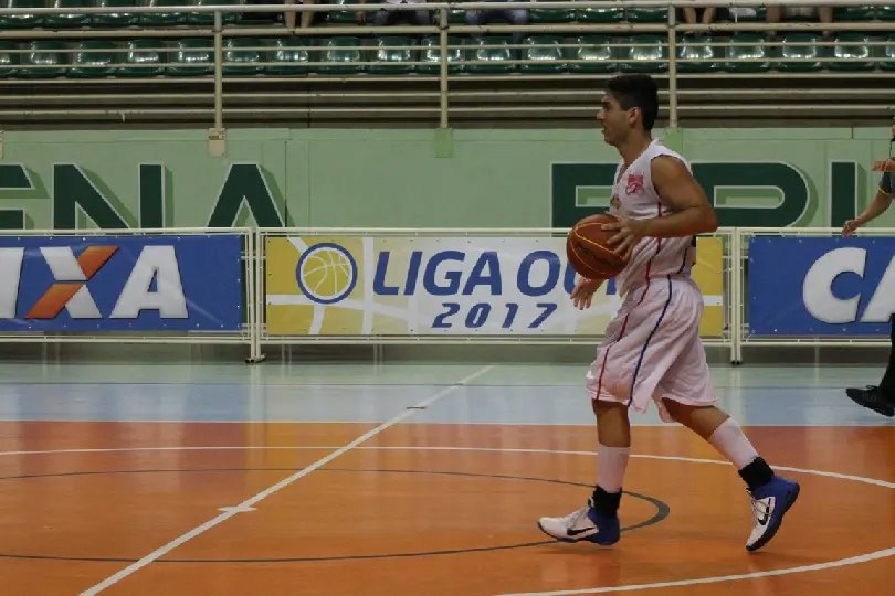 Basquete de Brusque anuncia parceria com empresa mexicana