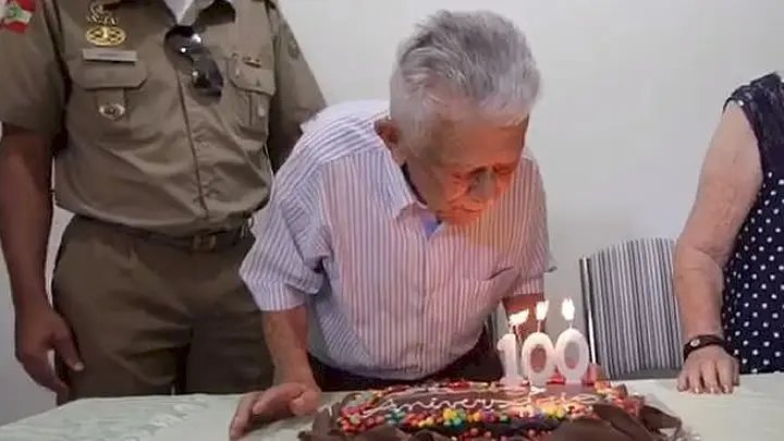 Oficial da Pol&iacute;cia Militar que serviu em Brusque completou 100 anos de vida