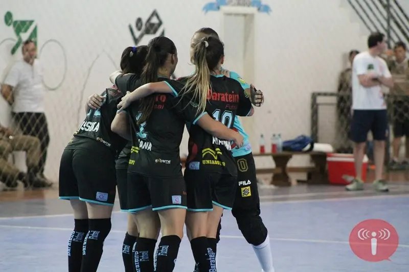 Futsal depende apenas de si para o ouro