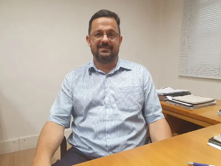 Por motivo de sa&uacute;de secret&aacute;rio pede afastamento em Brusque