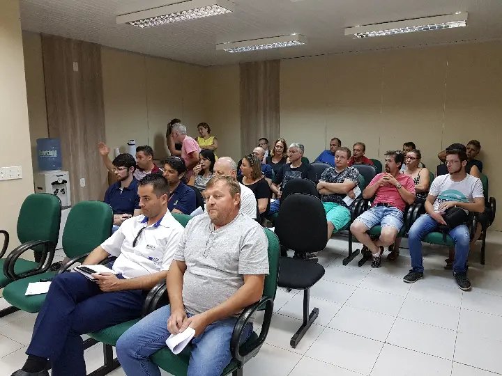 Prefeitura promove reunião para regulamentar Lei dos Ambulantes