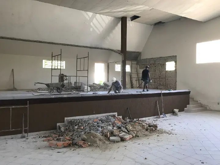 Paróquia São Luís Gonzaga inicia reforma do auditório