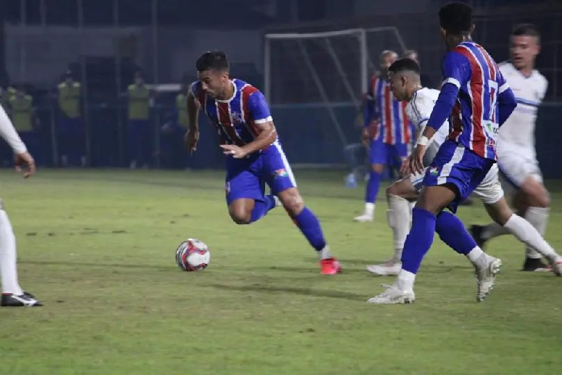Carlos Renaux sofre dois gols em dois minutos e leva a virada, no Augusto Bauer