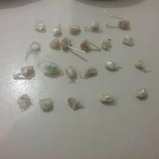 Homem &eacute; preso por tr&aacute;fico de drogas no bairro &Aacute;guas Claras