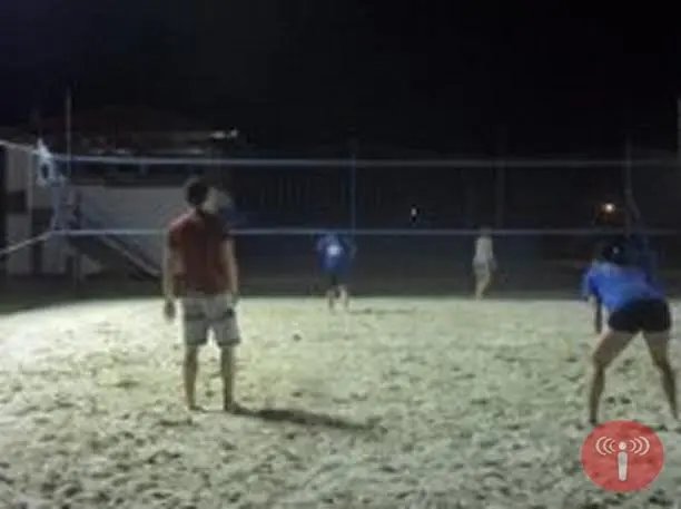 Clube promoveu Madrugadão do Vôlei de Areia