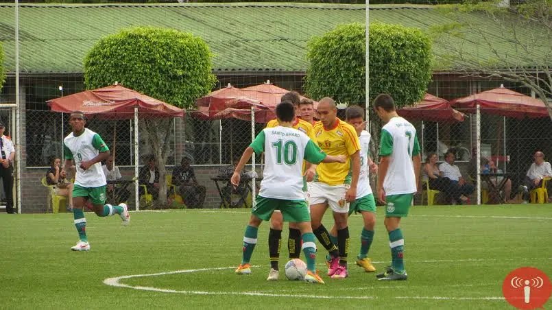 Futebol de Brusque empata na estreia