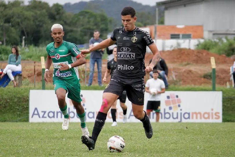 Inscri&ccedil;&otilde;es para avalia&ccedil;&otilde;es na base do Brusque se encerra neste final de semana