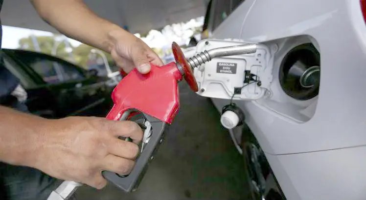 Combustíveis sofrem terceiro reajuste na mesma semana