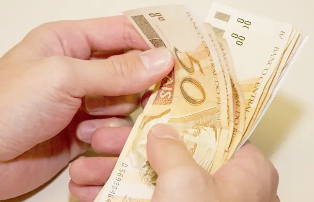 Novo salário mínimo será de R$ 954,00