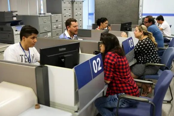 Aumenta prazo para informar saque acima de R$ 50 mil