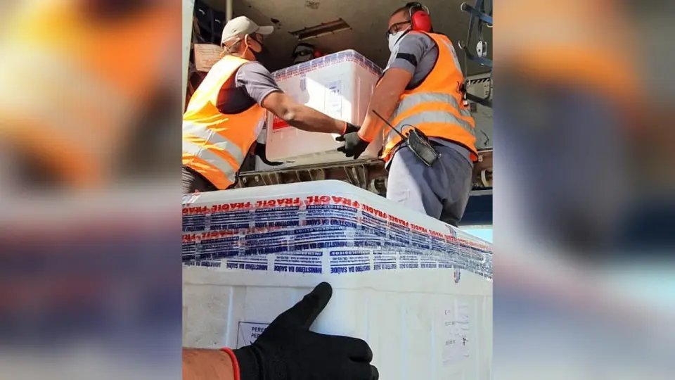 Santa Catarina recebe mais 379.460 mil doses de vacina contra a Covid-19