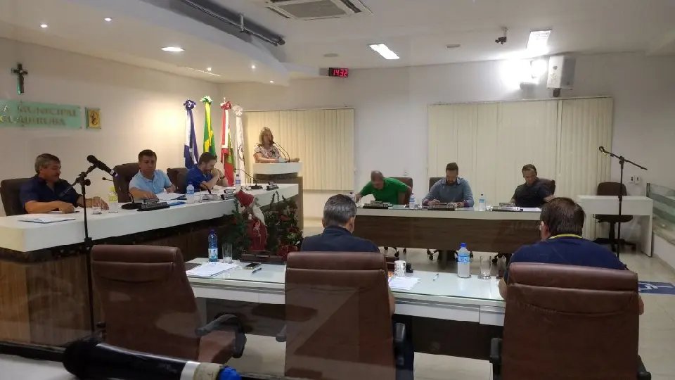 Câmara aprova projeto que cria bolsa-atleta e bolsa-técnico