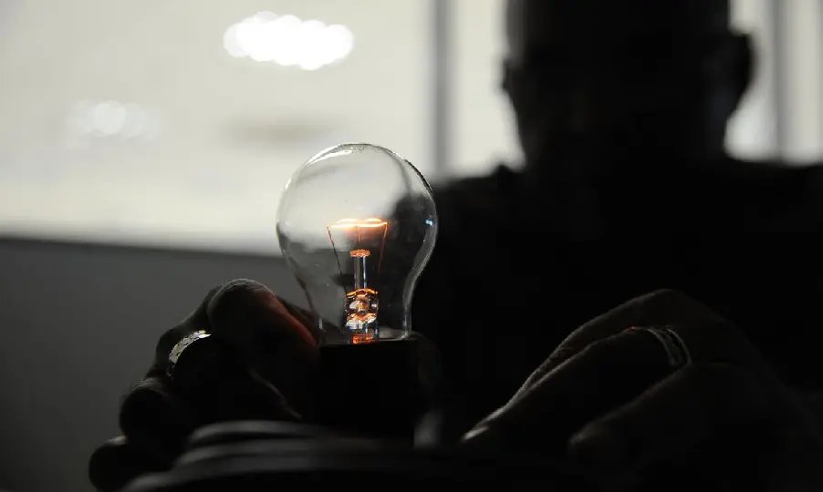 Aprovada inclus&atilde;o de fam&iacute;lias do Cad&Uacute;nico na Tarifa Social de Energia