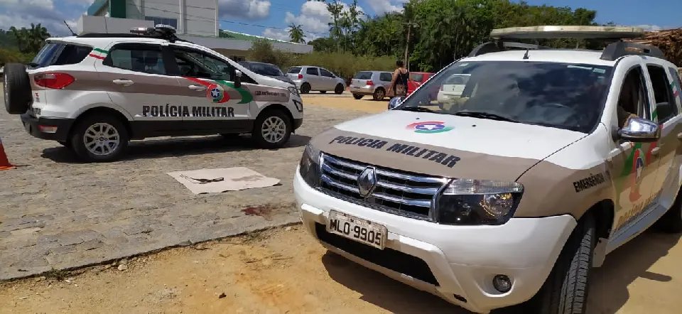 Pol&iacute;cia prende indiv&iacute;duos envolvidos no assalto no bairro Santa Terezinha