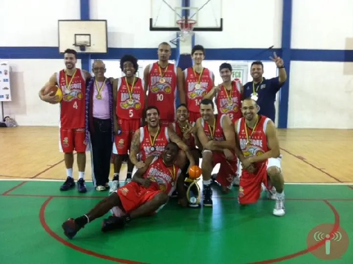 Brusque é campeã estadual de Basquete