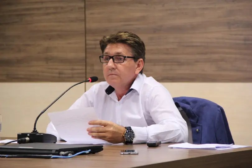 Keka indefere requerimento que pedia a convoca&ccedil;&atilde;o de extraordin&aacute;ria para elei&ccedil;&atilde;o da mesa diretora