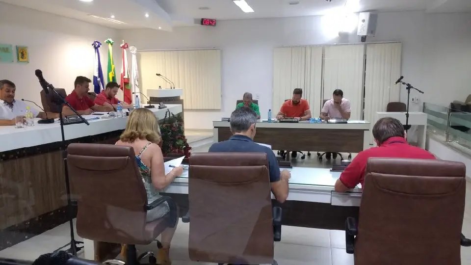 Projeto do bolsa-atleta e bolsa-técnico é retirado de pauta em Guabiruba