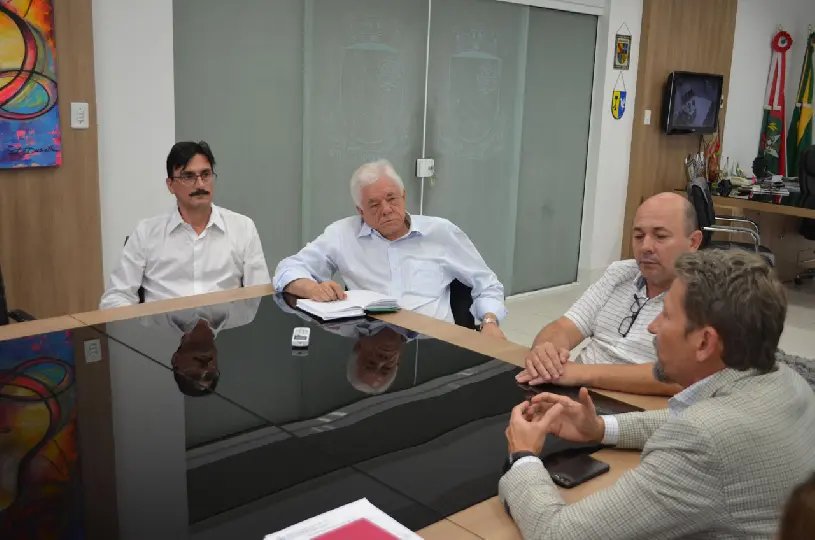 Novos gestores que assumiram hospital Maternidade propõe parceria com a Prefeitura
