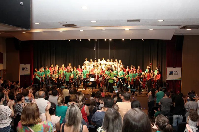 Público se emociona com Concerto de Natal e Noite do São Nicolau