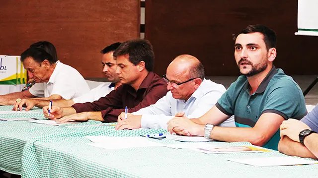 Núcleo de Dirigentes Lojistas de Botuverá realiza encontro de encerramento