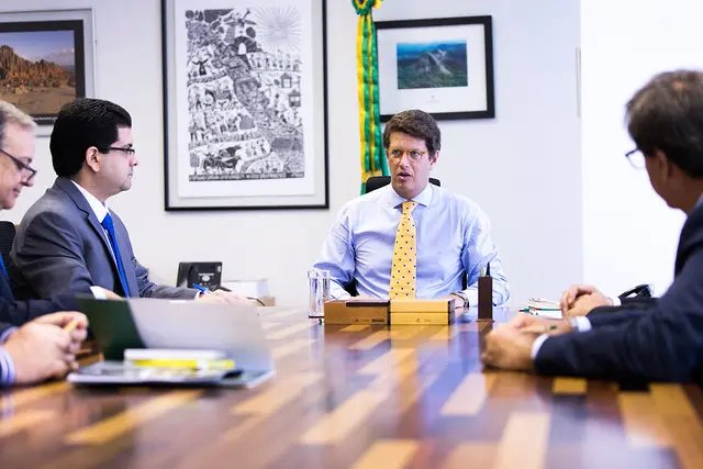 Ricardo Salles deixa Minist&eacute;rio do Meio Ambiente
