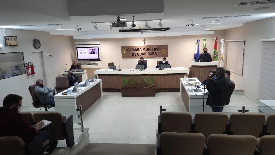 Ap&oacute;s visita a Timb&oacute;, vereadores ressaltam necessidade de maior volume de reciclagem