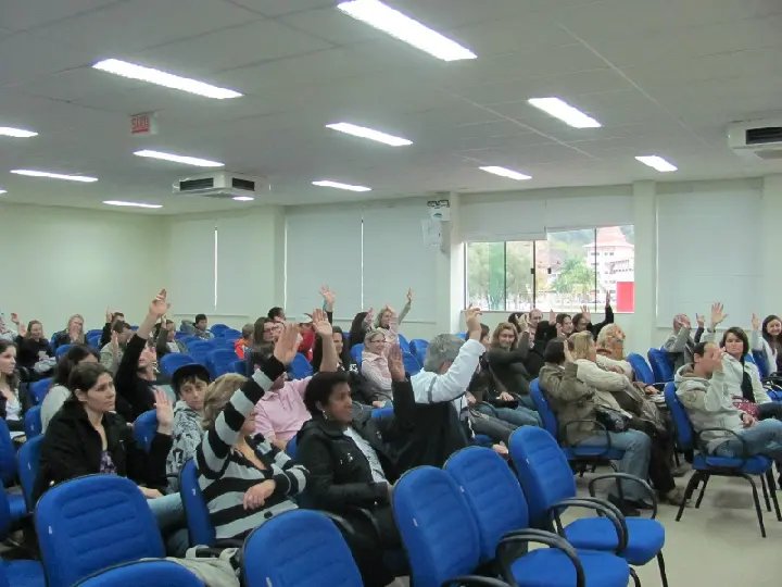 Sintrivest convoca trabalhadores
