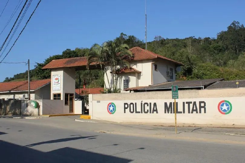 PM realiza promoção de policiais e lança aplicativo de denúncias