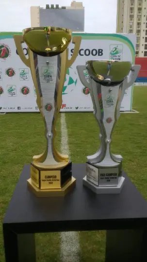 Ta&ccedil;as da final j&aacute; est&atilde;o no est&aacute;dio