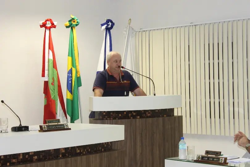 Ânimos ficam exaltados entre vereadores