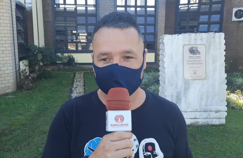 (V&iacute;deo) Diretor do Terminal conta como foi agredido por mulher que n&atilde;o queria usar m&aacute;scara 