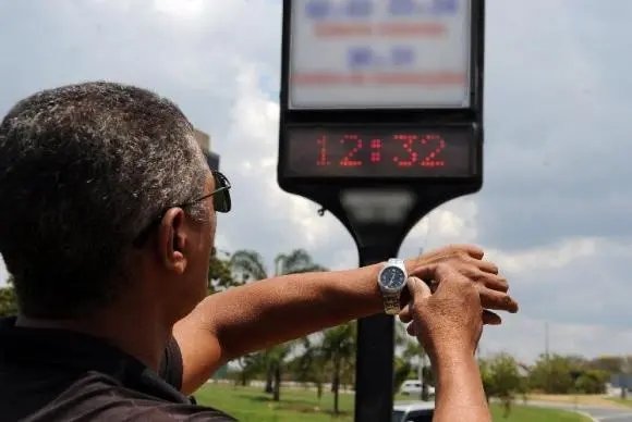 Horário de Verão começa no domingo