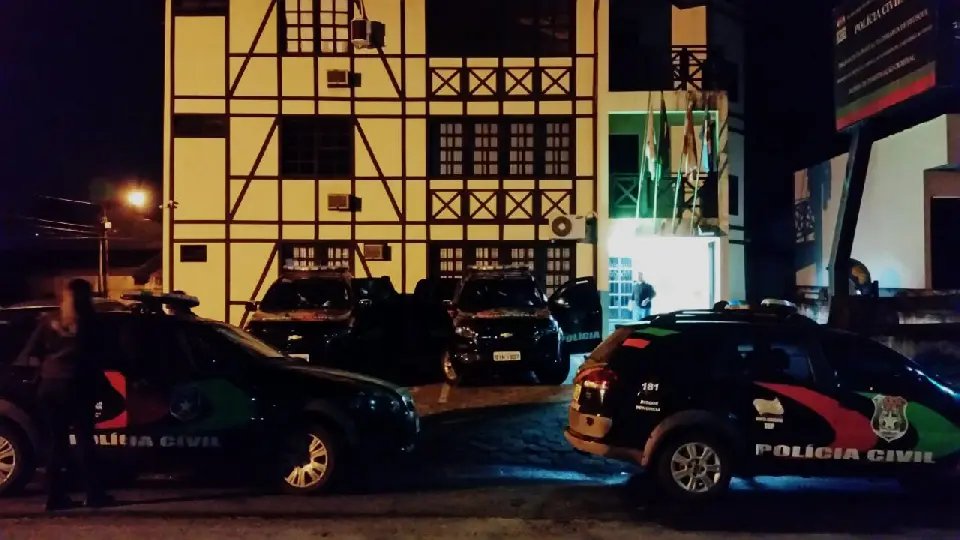 Operação prende sete pessoas ligadas ao tráfico em São João Batista