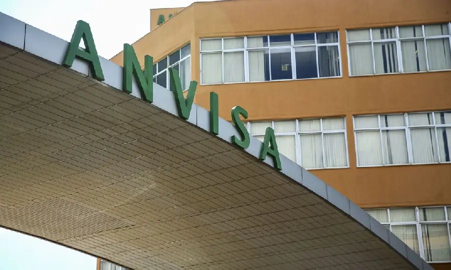 Com restri&ccedil;&otilde;es, Anvisa autoriza importa&ccedil;&atilde;o de Covaxin e Sputnik V