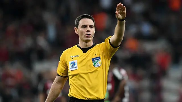 Definida arbitragem para os jogos de ida das semifinais