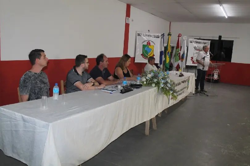 Prefeito Matias apresenta projeto da nova Escola Jo&atilde;o Jensen
