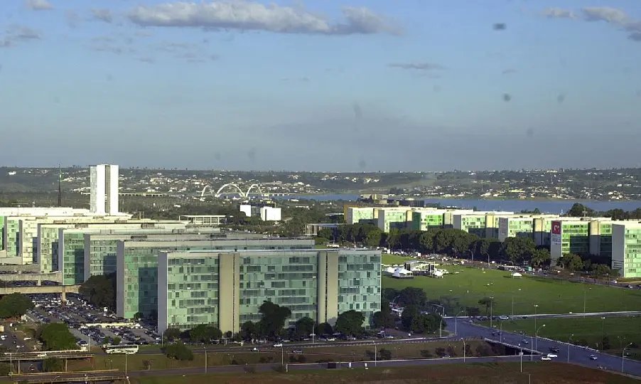 Automa&ccedil;&atilde;o pode suprir aposentadoria de 53,6 mil servidores em 2030