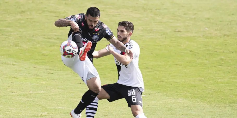 Brasileiro da S&eacute;rie B come&ccedil;a bastante movimentado 