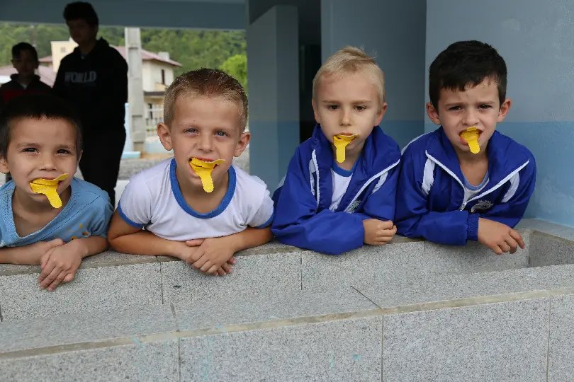 Semana de Saúde Bucal foca na aplicação do flúor nas escolas