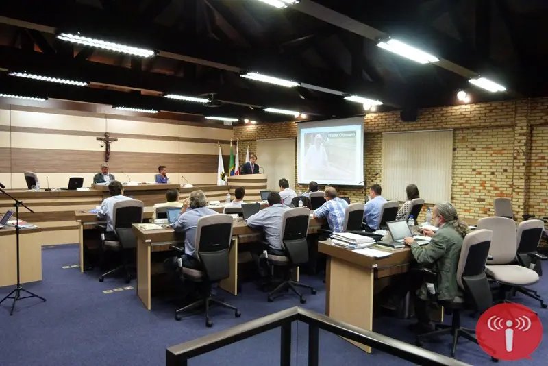  Comunismo, cooperativismo e bicicletas