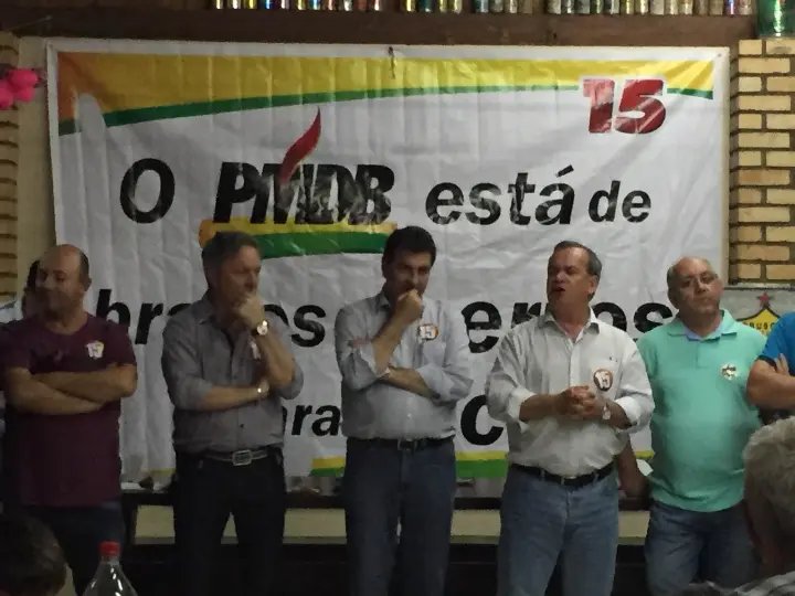 Cúpula do PMDB foca candidatura própria em 2016