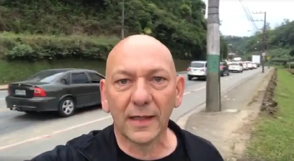 Luciano Hang sugere modificação no trânsito da Primeiro de Maio