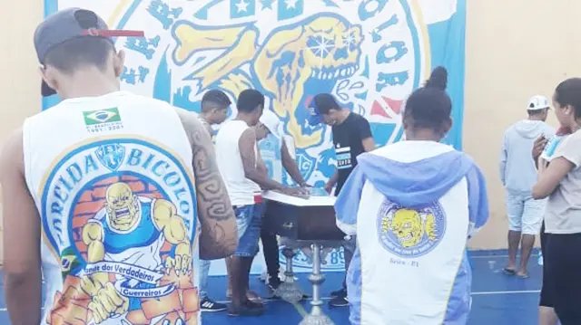 Campanha ajuda m&atilde;e a sepultar filho no Par&aacute;
