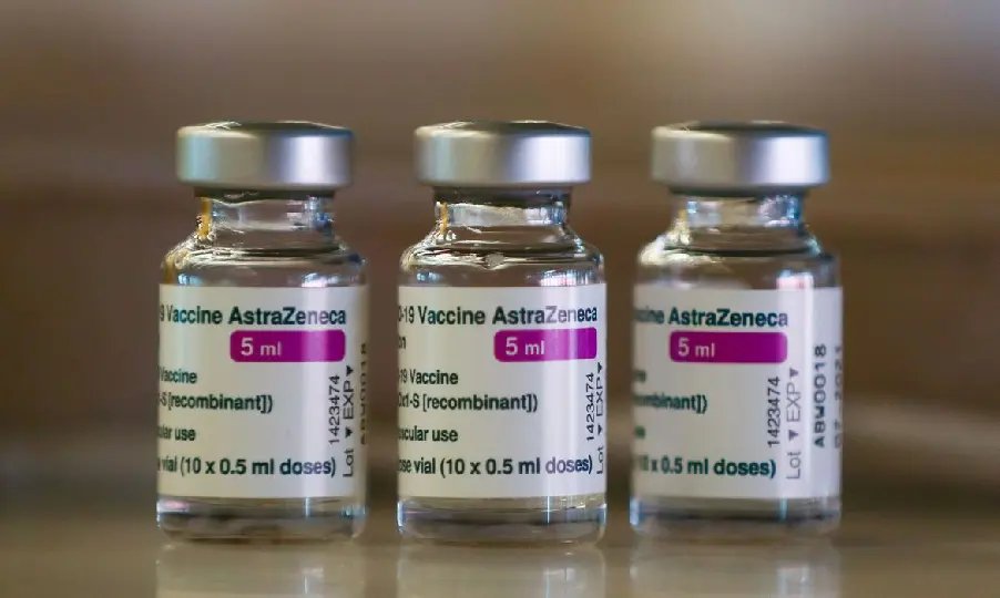 Fiocruz recebe nova remessa de insumo para produ&ccedil;&atilde;o de vacina